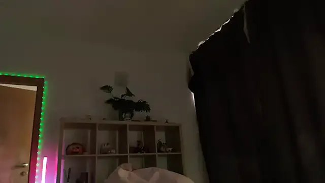 Freechat MissyDior8 on StripChat