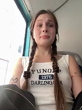 mmelicious on StripChat 