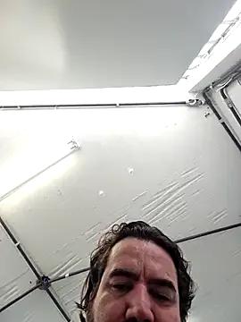 Freechat MysterBearMG on StripChat