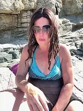 Freechat Nadja_Noir on StripChat