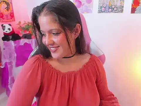 naharasoller on StripChat 