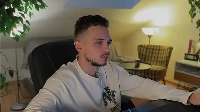 Freechat naked_psy on StripChat