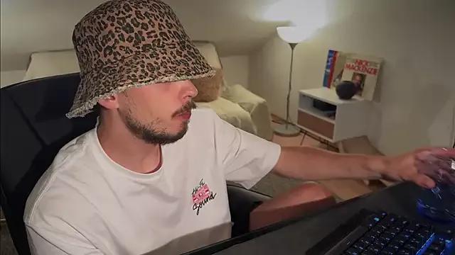 Freechat naked_psy on StripChat