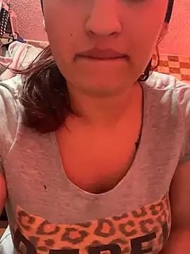 Freechat naomirouse_ on StripChat