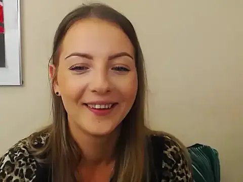 Freechat NatalieSexy on StripChat