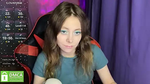 Freechat Natural_babe666 on StripChat