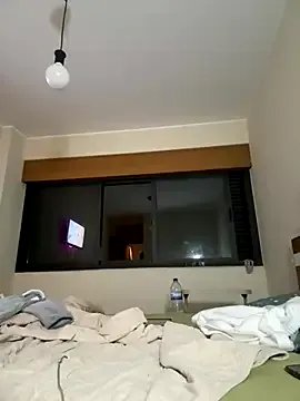 Freechat Naughty_Arab_girl on StripChat