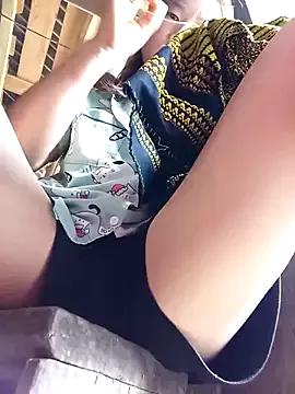 Freechat Ngocmi909 on StripChat