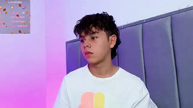 Freechat nico_leroy on StripChat