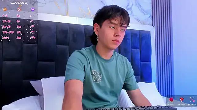 Freechat nico_leroy on StripChat