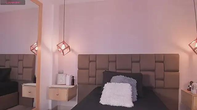 Freechat Nikki_vega on StripChat