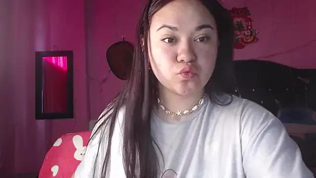 Freechat NikkiRous_ on StripChat