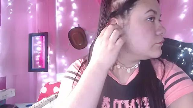 Freechat NikkiRous_ on StripChat