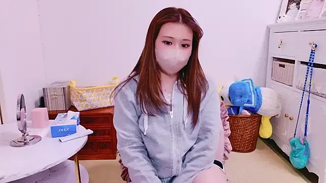 Group noa_chi on StripChat