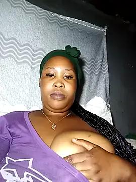 Freechat OCEANSQUITERXXX on StripChat