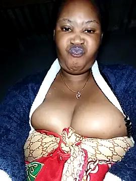 Freechat OCEANSQUITERXXX on StripChat