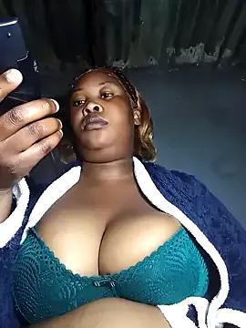 Freechat OCEANSQUITERXXX on StripChat