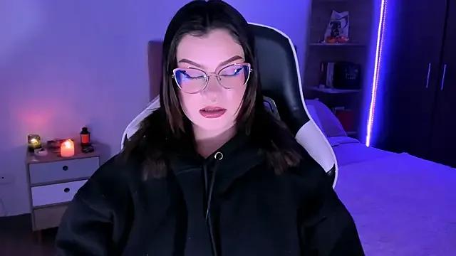 Freechat OphelianaRose33 on StripChat