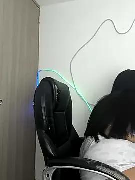 Freechat paola091 on StripChat