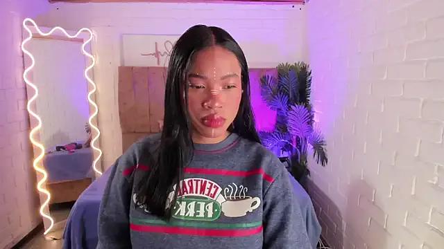 Freechat penelope_tay1 on StripChat