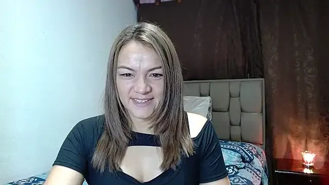 Freechat PenelopeMist on StripChat