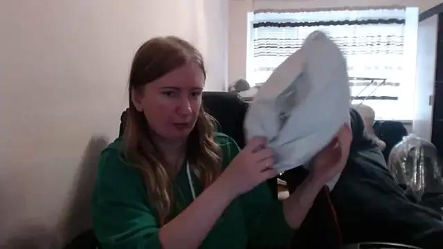 Group PeterAndJen on StripChat