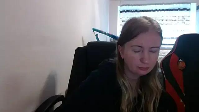 Group PeterAndJen on StripChat