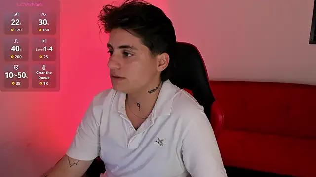 StripChat PeytonBox is Freechat PeytonBox — cum guys