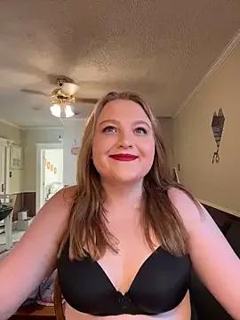 PhatAssBlond — Twerk no panties