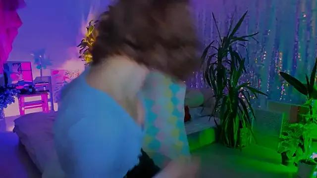 Freechat poli__ on StripChat