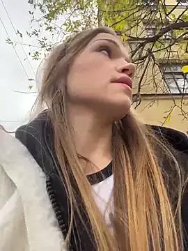 Freechat Porn_cornn on StripChat