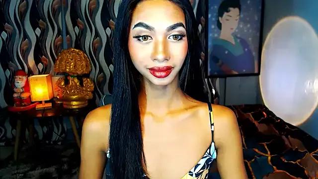 Freechat PrettyLatiina on StripChat