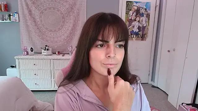 Freechat princesselysia on StripChat