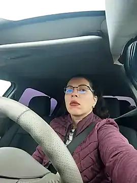 Freechat PublicMellyBigLabia on StripChat