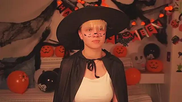 Freechat puffimini on StripChat