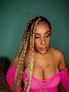 Freechat Queen_Amara on StripChat