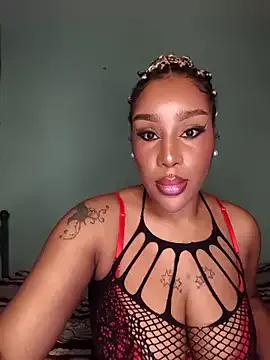 Freechat Queen_Amara on StripChat
