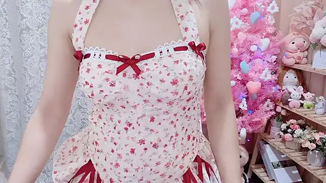 Freechat Rellababyy on StripChat