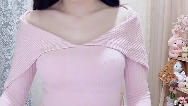 Freechat Rellababyy on StripChat