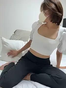 Group riko_oxo on StripChat