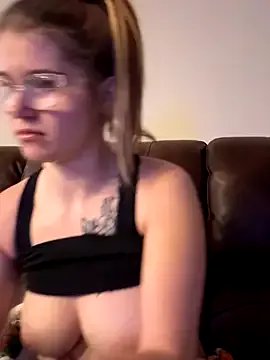 Freechat Riley_ray69 on StripChat