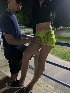 Freechat royalgirls_x on StripChat