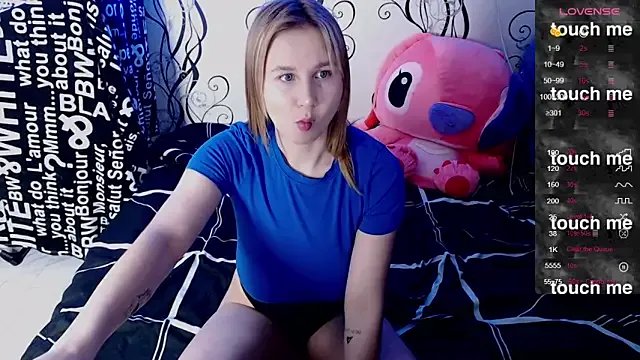 Freechat RoyAngela on StripChat