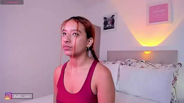 Freechat rubi_star on StripChat