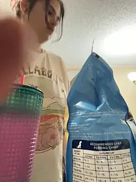 Freechat SafeinouterSpace on StripChat