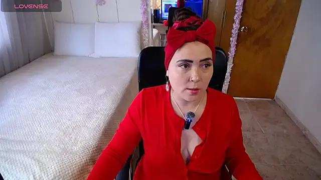 Freechat Sahory__ on StripChat