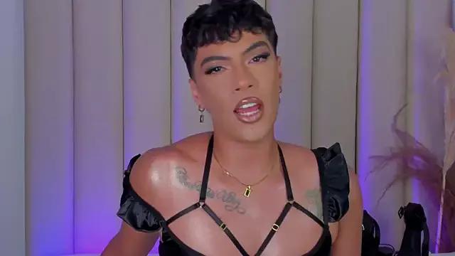 Freechat sam_phillipss on StripChat