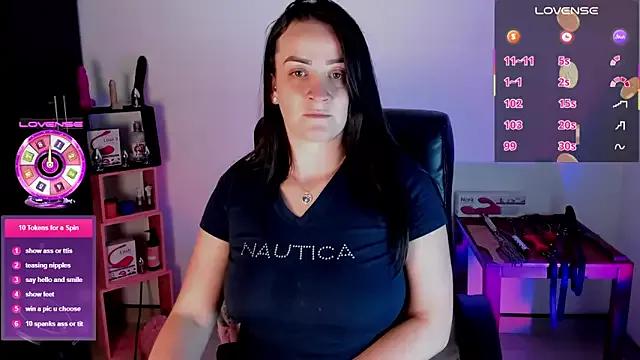 Freechat sara_goodgirl13 on StripChat