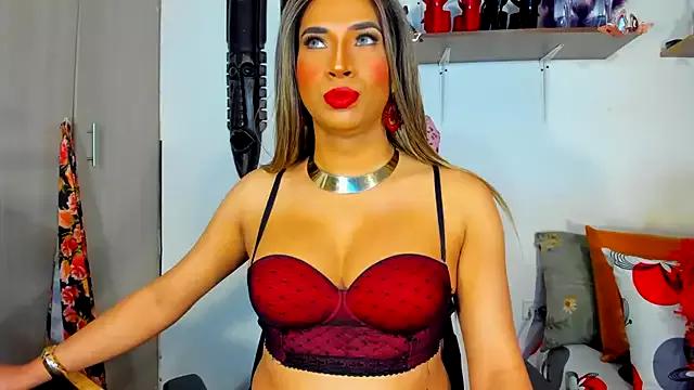 Freechat sashasweethot on StripChat