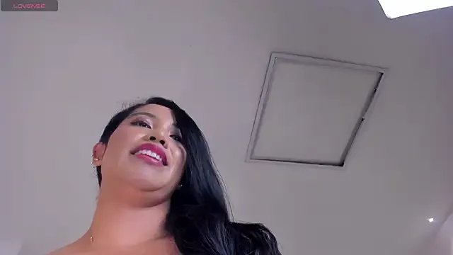 Freechat ScarlettBoss on StripChat